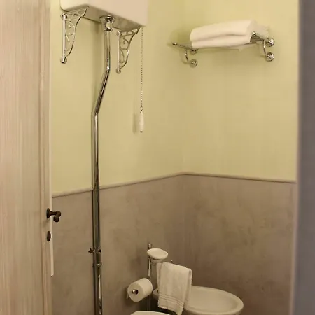 Residenza D'epoca Corte Dei Neri 3*