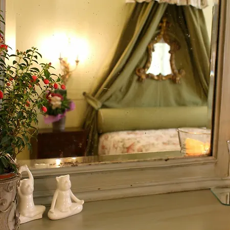 Residenza D'epoca Corte Dei Neri 3*